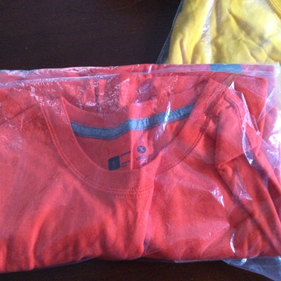 2 for1 Xersion Soft & Comfortable Short Sleeve TShirts…New - Picture 3 of 10